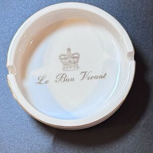 Vintage LE BON VIVANT Ceramic Ashtray Gold Trim Collectible 4”